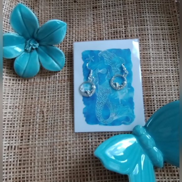 New in Package Mermaid Earrings - Picture 11 of 11